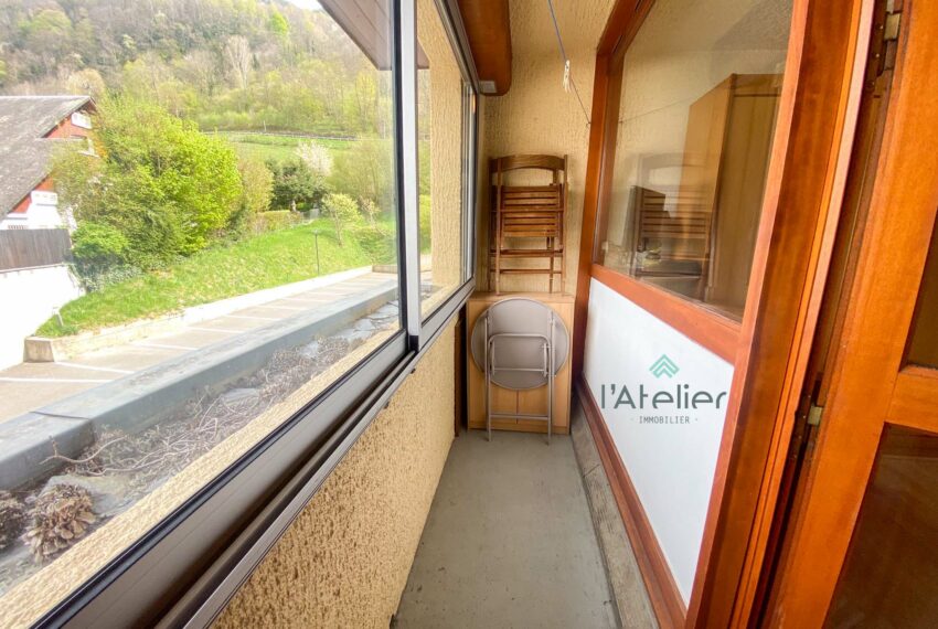 Verranda-studio-appartement-avendre-saintlary-stlary-latelierimmo.com.jpg