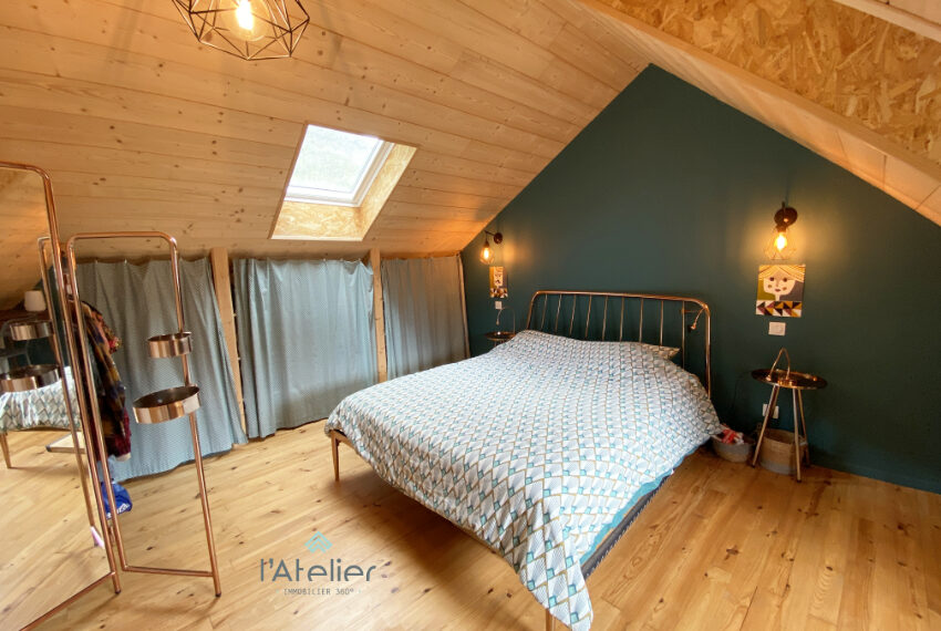 latelier_immo_maison_village_chambre1_2