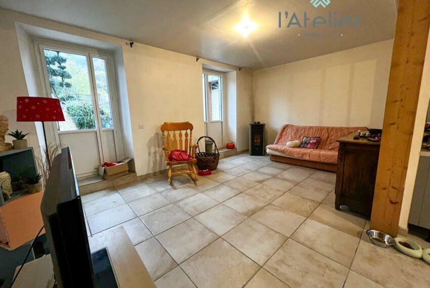 maison-immobilier-achat-acheter-sarrancolin-valleedaure-saintlarysoulan-investissement-année-vue-montagnes-jardin-latelierimmo.com-8