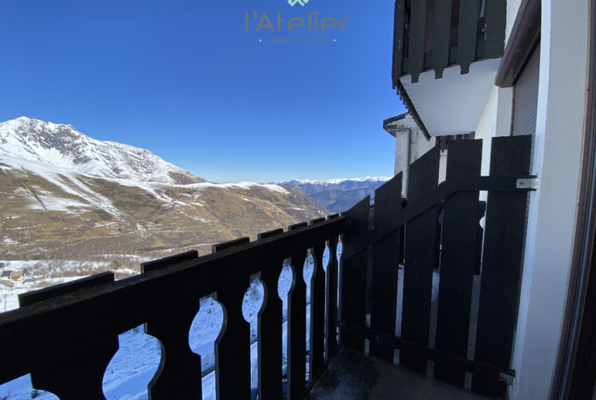 studiocabine-appartement-pladadet-saintlarysoulan-skis-pistes-vue-montagnes-valleedaure-hautespyrenees-latelierimmo.com-10