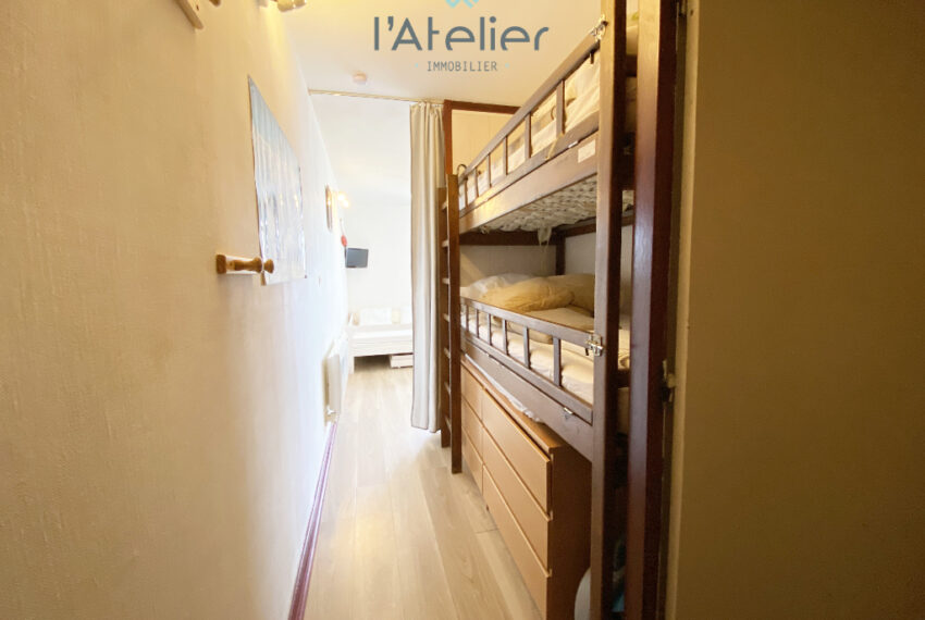 studiocabine-pistes-montagnes-valleedaure-hautespyrenees-saintlarysoulan-ski-investissement-location-vue-latelierimmo.com-1