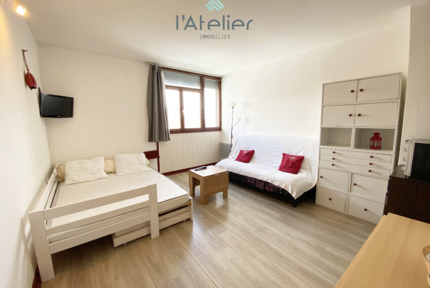 studiocabine-pistes-montagnes-valleedaure-hautespyrenees-saintlarysoulan-ski-investissement-location-vue-latelierimmo.com-4