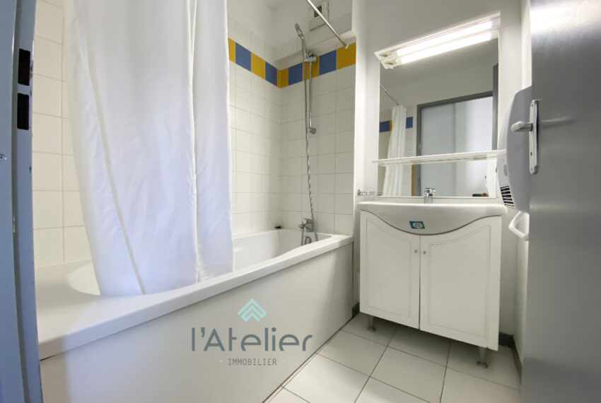 appartement-T2cabine-vue-montagnes-piscine-residence-arreau-valleedaure-saintlarysoulan-achat-acheter-investissement-ski-pistes-loudenvielle-pyrenees-latelierimmo.com-12