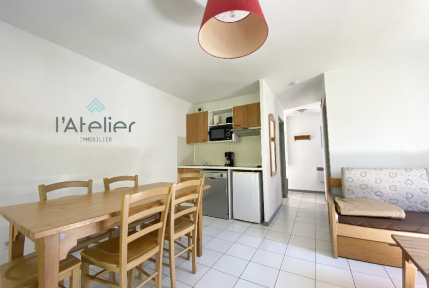 appartement-T2cabine-vue-montagnes-piscine-residence-arreau-valleedaure-saintlarysoulan-achat-acheter-investissement-ski-pistes-loudenvielle-pyrenees-latelierimmo.com-7