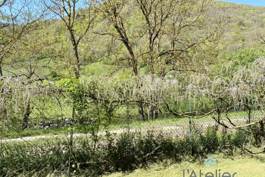 appartement-T2cabine-vue-montagnes-piscine-residence-arreau-valleedaure-saintlarysoulan-achat-acheter-investissement-ski-pistes-loudenvielle-pyrenees-latelierimmo.com-9