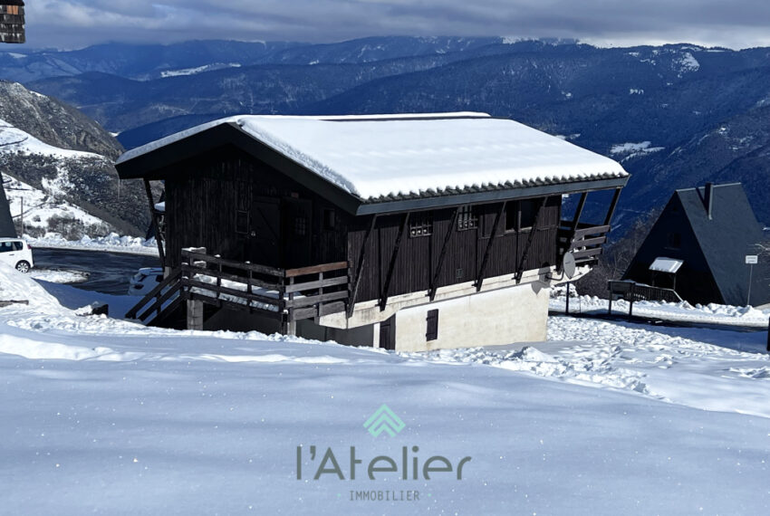 chalet-pladadet-saintlarysoulan-vue-montagnes-pistes-valleedaure-hautespyrenees-investissement-bois-acheter-achat-hiver-latelierimmo.com-17