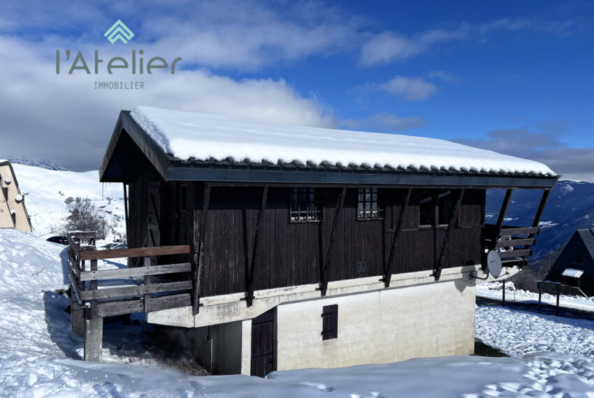 chalet-pladadet-saintlarysoulan-vue-montagnes-pistes-valleedaure-hautespyrenees-investissement-bois-acheter-achat-hiver-latelierimmo.com-18