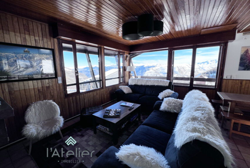 chalet-pladadet-saintlarysoulan-vue-montagnes-pistes-valleedaure-hautespyrenees-investissement-bois-acheter-achat-hiver-latelierimmo.com-8