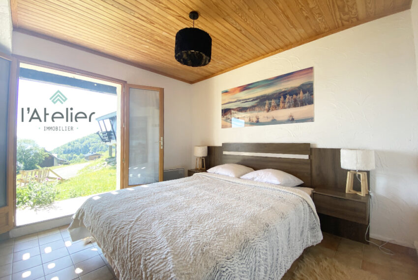 chalet-pladadet-saintlarysoulan-vue-montagnes-pistes-valleedaure-hautespyrenees-investissement-bois-acheter-achat-latelierimmo.com-15