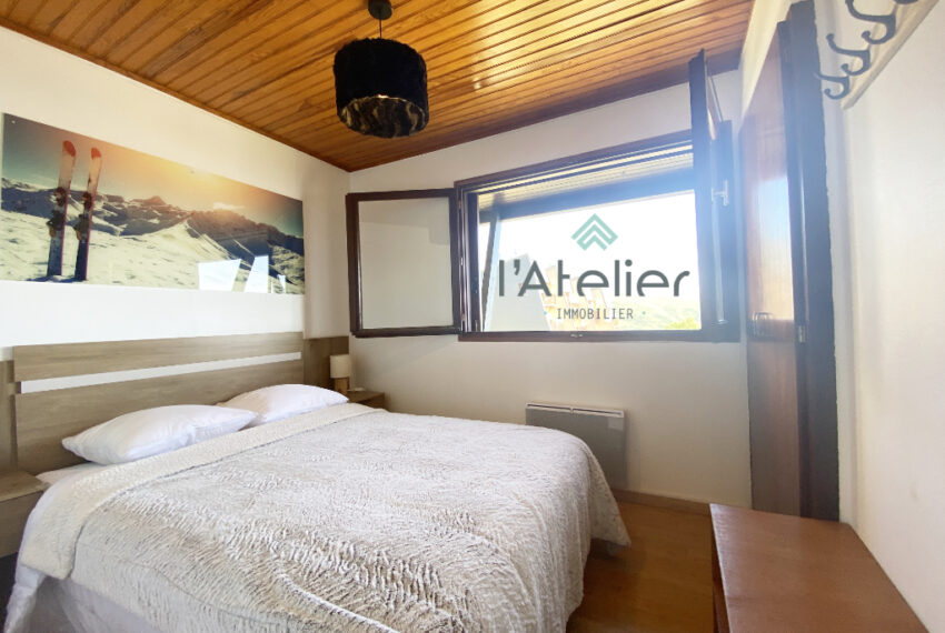 chalet-pladadet-saintlarysoulan-vue-montagnes-pistes-valleedaure-hautespyrenees-investissement-bois-acheter-achat-latelierimmo.com-9