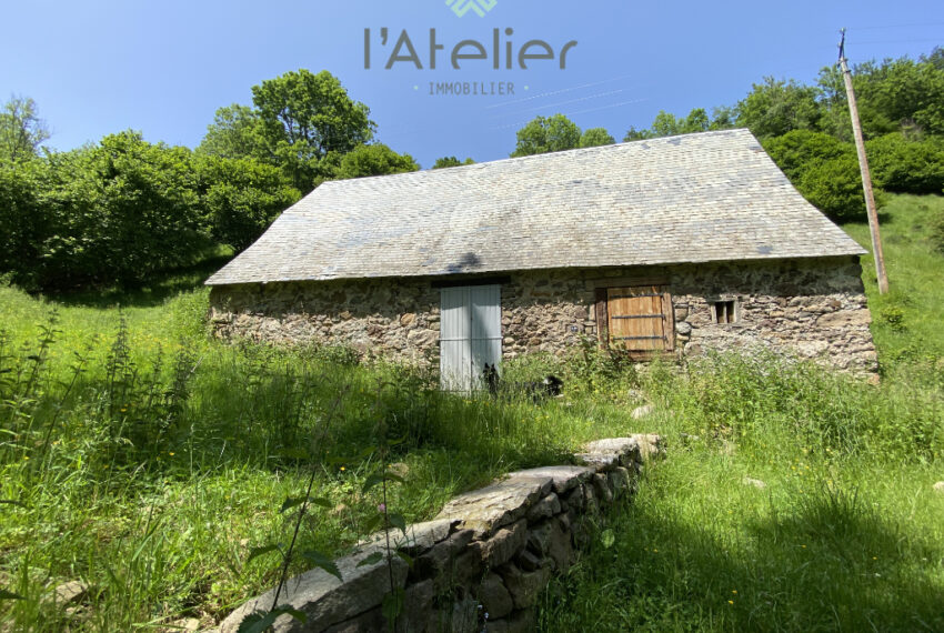 exclusivite-saintlarysoulan-beyrede-grange-montagnes-vue-location-investissement-pierres-acheter-achat-hautespyrenees-latelierimmo.com-9