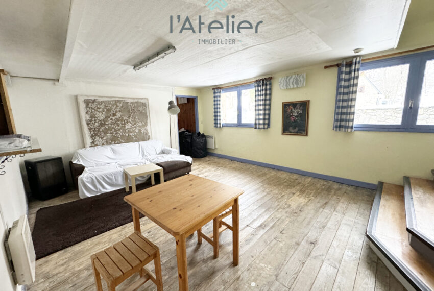 achat-maison-village-pyrénées-latelierimmo.com