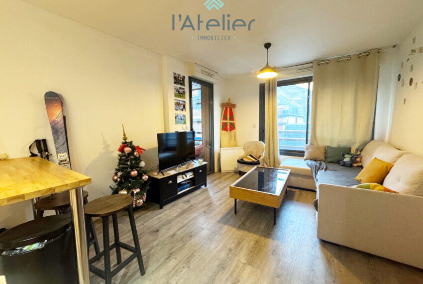 appartement-T2-valleedaure-hautespyrenees-ski-montagnes-investissement-achat-acheter-immobilier-village-saintlarysoulan-vue-centre-balcon-pierres-bois-residence-latelierimmo.com-16