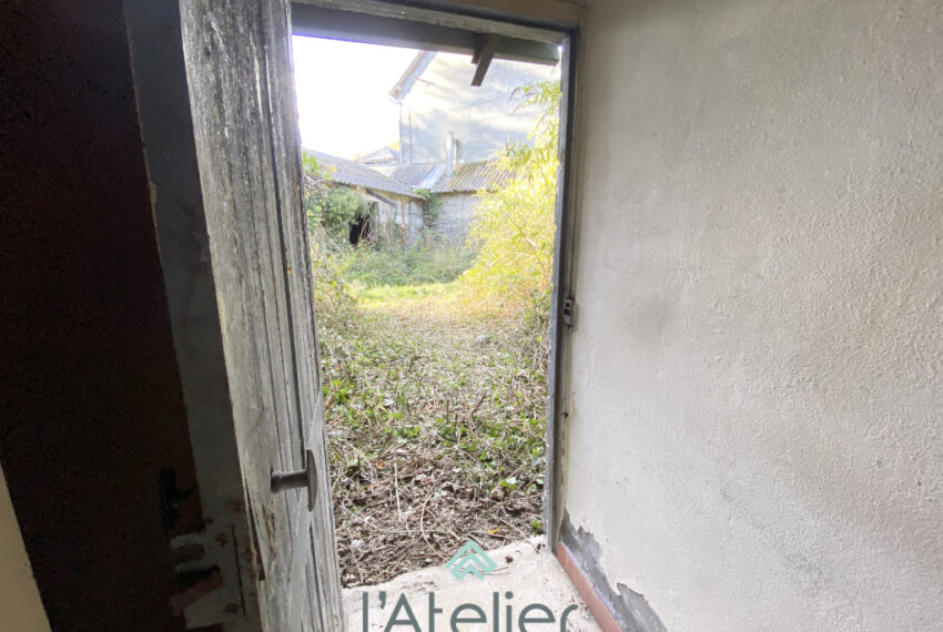 maison-heches-saintlarysoulan-hautespyrenees-valleedaure-ski-montagnes-investissement-renovation-pierres-bois-ardoise-jardin-nature-tradition-authenticite-brut-latelierimmo.com-13