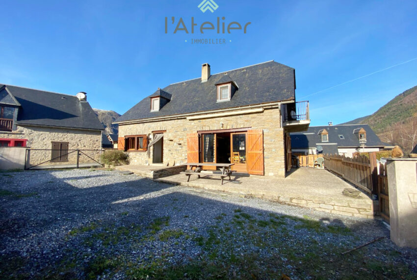 maison-sailhan-exclusivite-montagnes-pierres-bois-village-ski-hautespyrenees-valleedaure-investissement-acheter-achat-latelierimmo.com-24