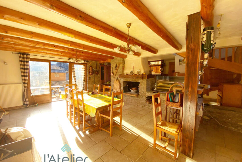 maison-sailhan-exclusivite-montagnes-pierres-bois-village-ski-hautespyrenees-valleedaure-investissement-acheter-achat-latelierimmo.com-9