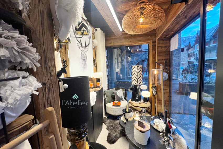 fondsdecommerce-ladndesmontagnes-valleedaure-saintlarysoulan-hautespyrenees-montagnes-lesfermesdesaintlary-magasin-déco-acheteachat-investissement-emplacement-latelierimmo.com-8