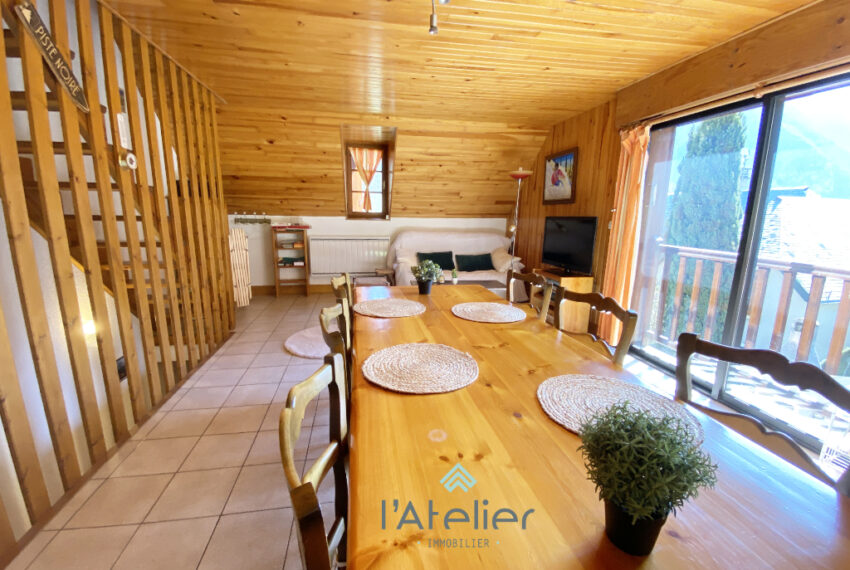 maison-cadeac-T5-exclusivite-vue-pleinsud-hautespyrenees-valleedaure-saintlarysoulan-montagnes-pistes-ski-acheter-achat-investissement-latelierimmo.com-12