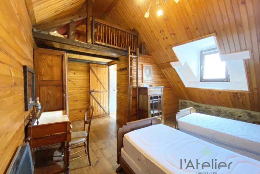 15-maison-village-soulan-saintlarysoulan-valleedaure-hautespyrenees-montagnes-grange-bois-pierres-vue-acheter-achat-investissement-exclusivite-latelierimmo.com
