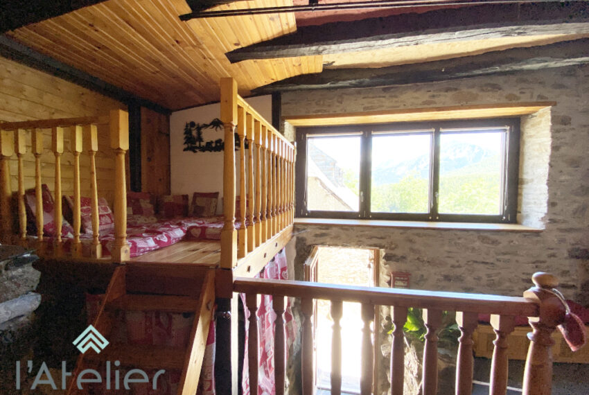 4-maison-village-soulan-saintlarysoulan-valleedaure-hautespyrenees-montagnes-grange-bois-pierres-vue-acheter-achat-investissement-exclusivite-latelierimmo.com