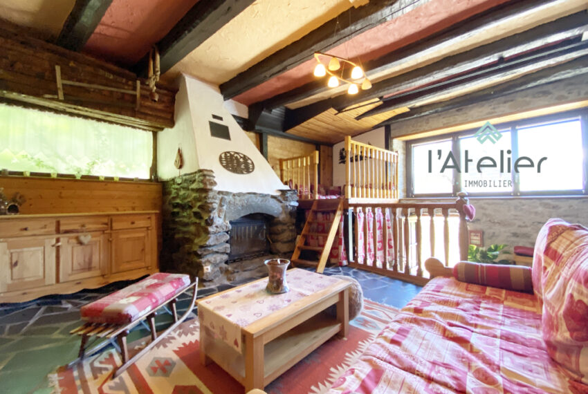 6-maison-village-soulan-saintlarysoulan-valleedaure-hautespyrenees-montagnes-grange-bois-pierres-vue-acheter-achat-investissement-exclusivite-latelierimmo.com