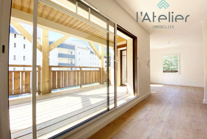 appartement-residence-hautespyrenees-neuf-achat-acheter-investissement-locatif-projet-valleedaure-saintlarysoulan-vue-montagnes-bois-latelierimmo.com-1