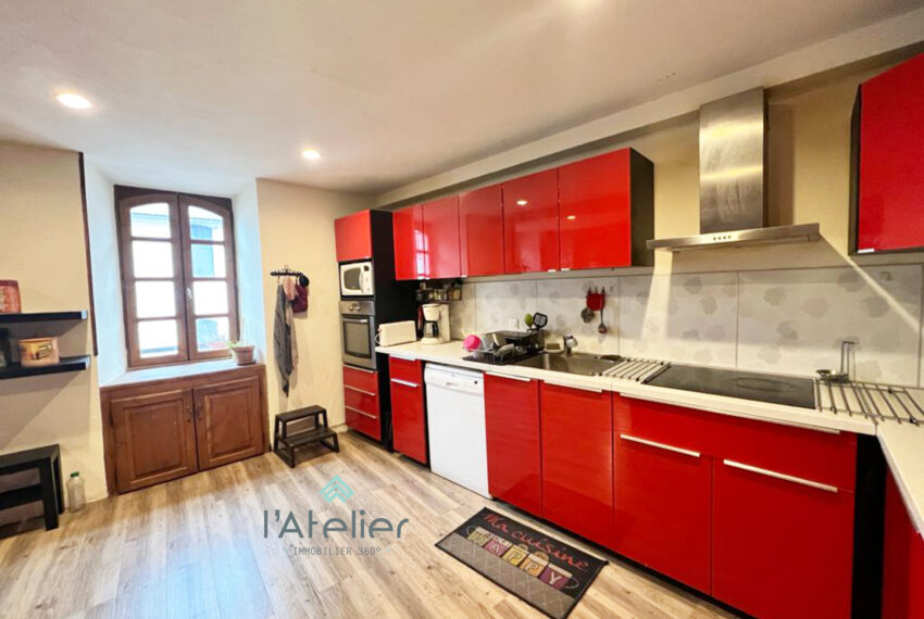 maison-hautespyrenees-t6-guchen-saintlarysoulan-ski-residenceprincipale-investissementlocatif-valleedaure-montagnes-village-secteuraurelouron-marchanddebien-gite-chambredhotes-latelierimmo.com-10