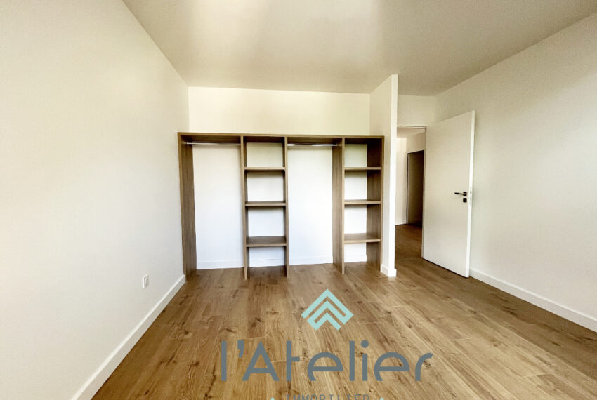 T4-duplex-neuf-pyrennees-investissement-location-montagnes-vefa-achat-immobilier-hautespyrénnées-saintlarysoulan-pierres-bois-vue-balcon-chalet-prestige-latelierimmo.com-8