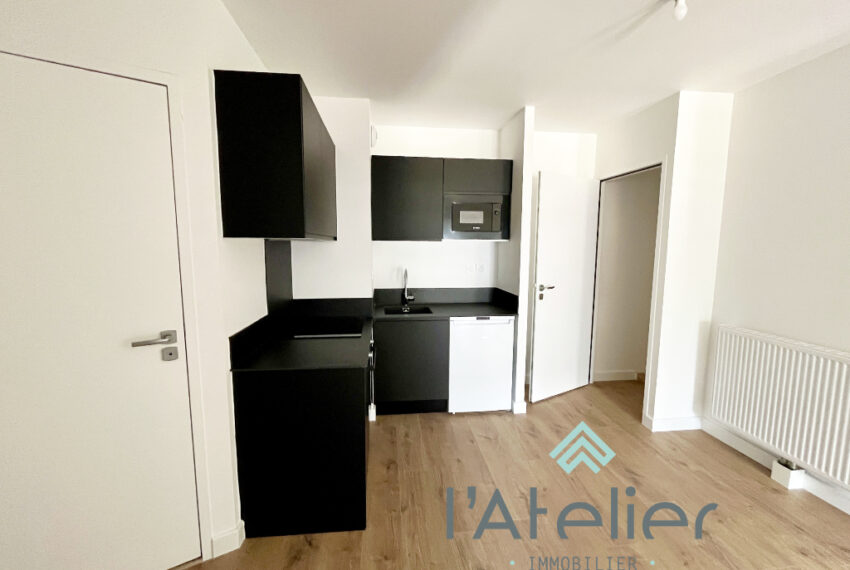 T4-duplex-neuf-pyrennees-investissement-location-montagnes-vefa-achat-immobilier-hautespyrénnées-saintlarysoulan-pierres-bois-vue-balcon-chalet-prestige-latelierimmo.com-9