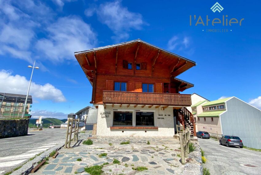 chalet-pladadet-saintlarysoulan-montagnes-vue-ski-pistes-investir-achat-acheter-investissement-vacances-logement-creperie-appartement-neige-location-41
